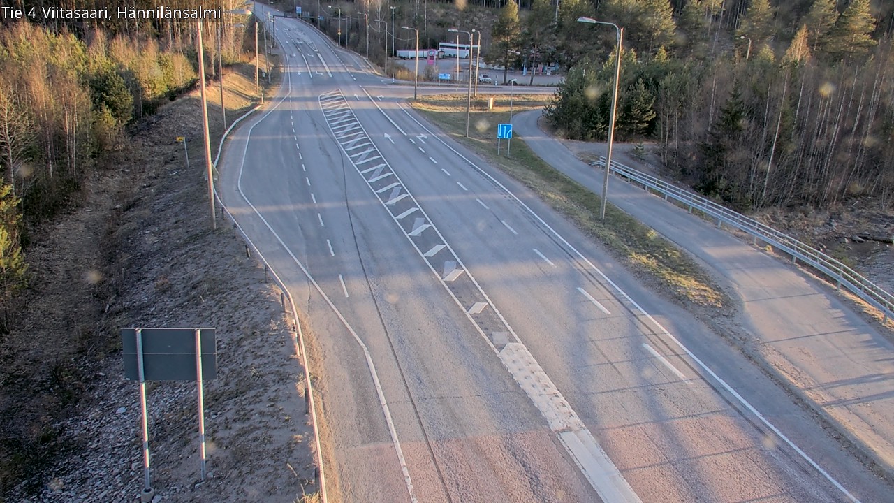 Weather Camera Image Väg 4 Viitasaari Hännilänsalmi, Viitasaari, Keski-Suomi