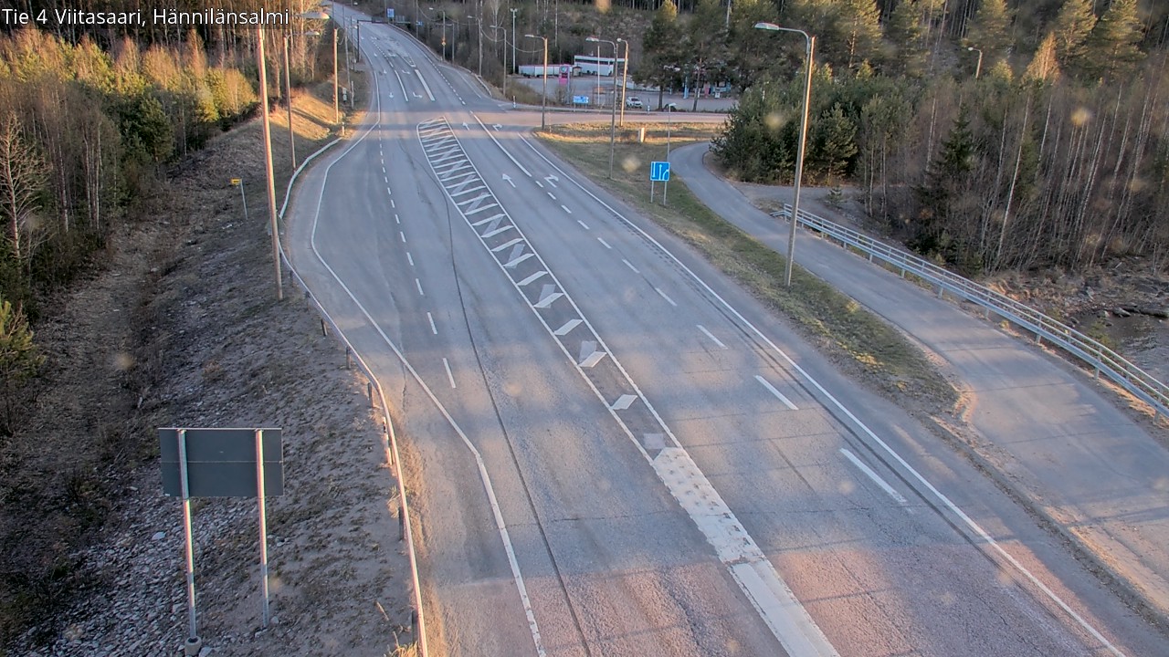 Weather Camera Image Väg 4 Viitasaari Hännilänsalmi, Viitasaari, Keski-Suomi