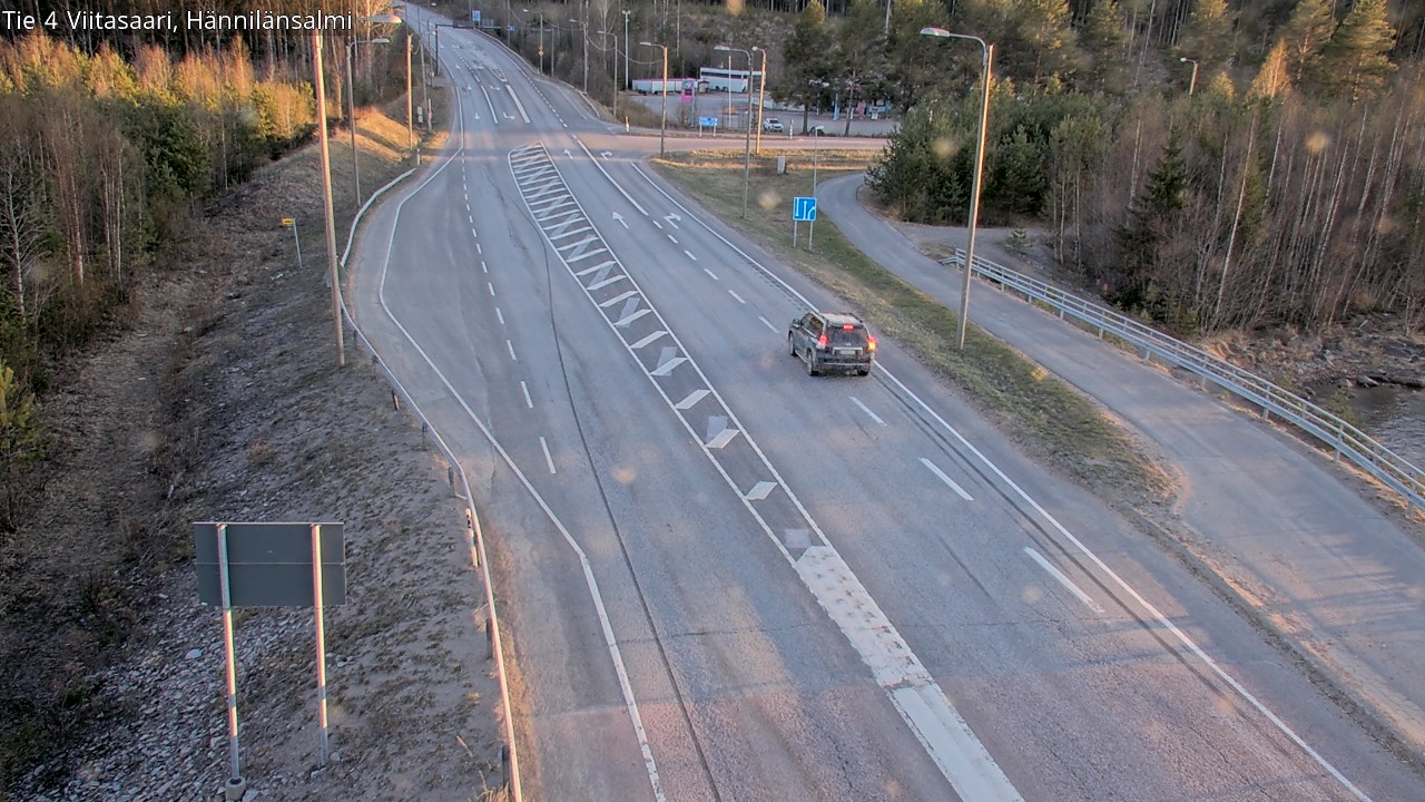 Weather Camera Image Väg 4 Viitasaari Hännilänsalmi, Viitasaari, Keski-Suomi