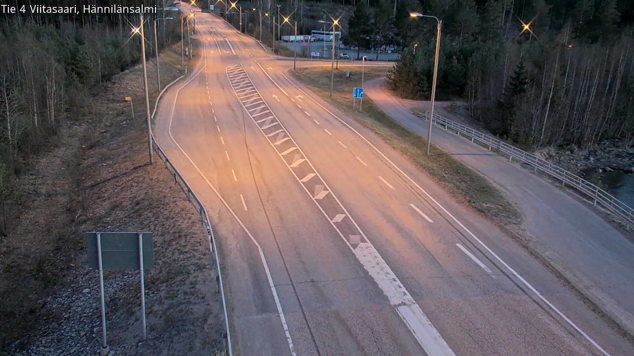 Weather Camera Image Väg 4 Viitasaari Hännilänsalmi, Viitasaari, Keski-Suomi