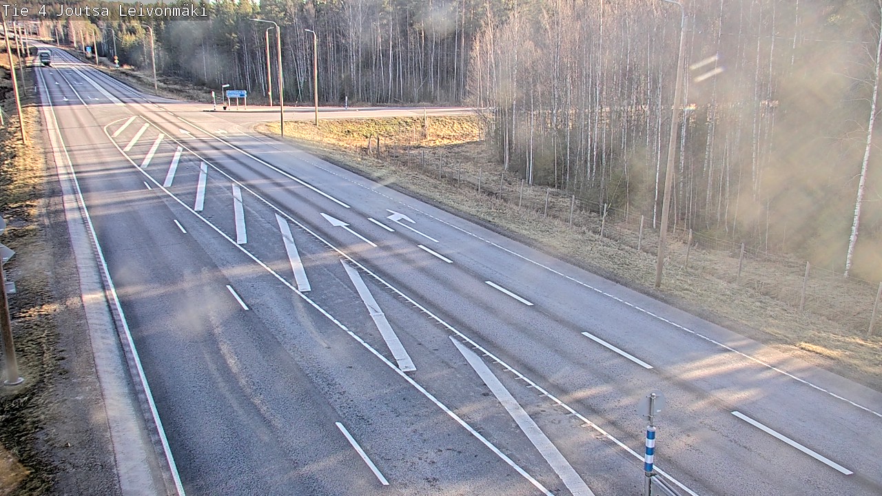 Weather Camera Image Road 4 Joutsa Leivonmäki, Joutsa, Keski-Suomi