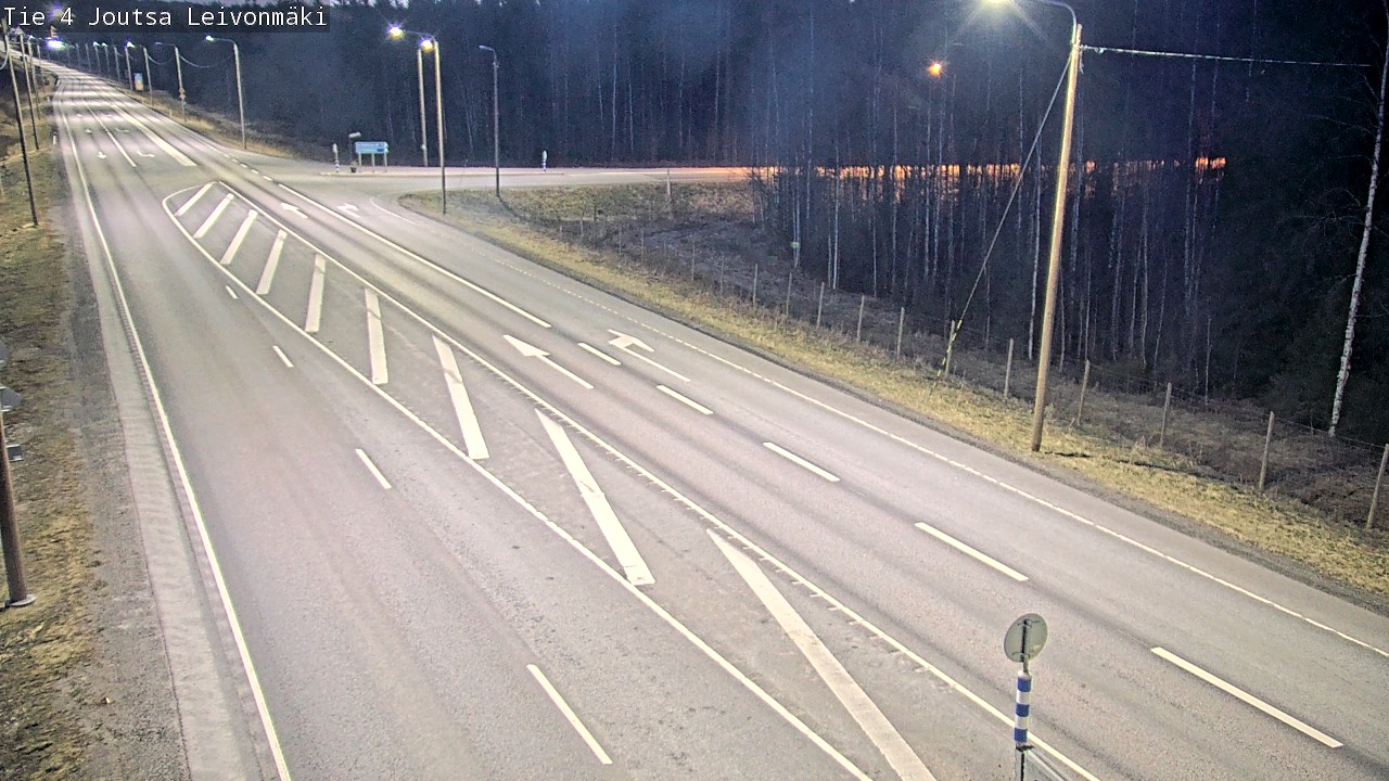 Weather Camera Image Väg 4 Joutsa Leivonmäki, Joutsa, Keski-Suomi