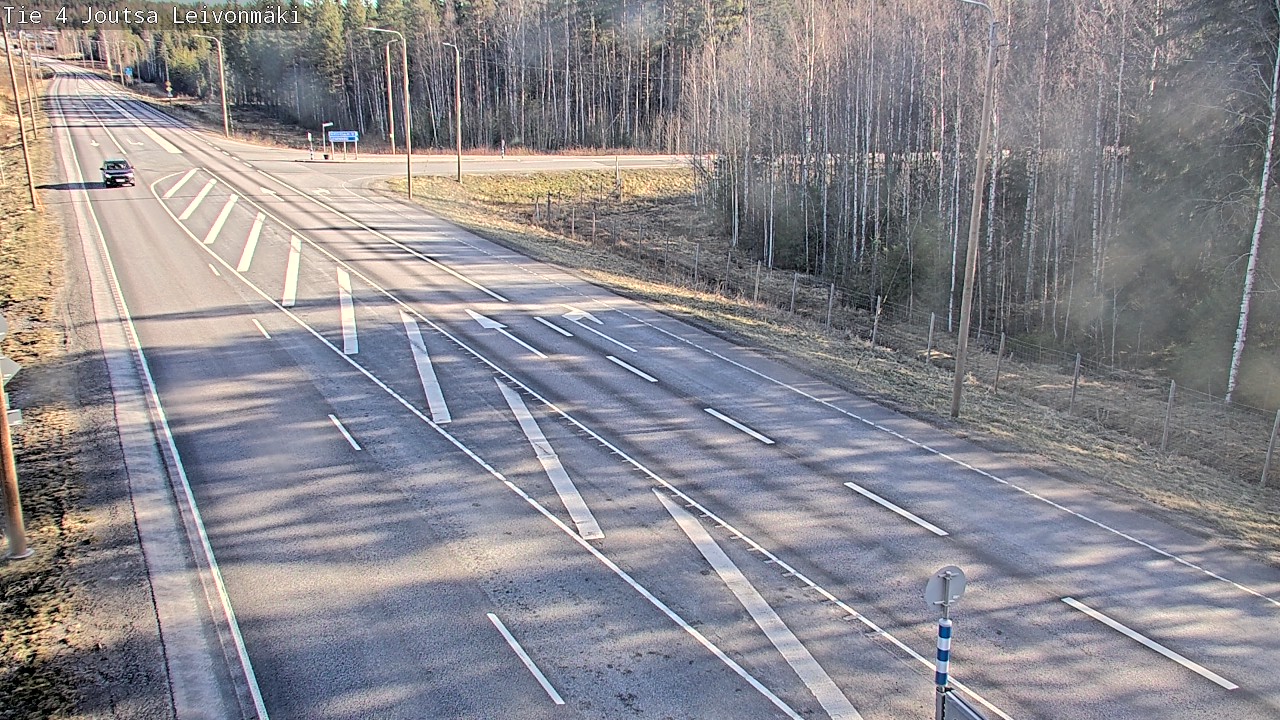Weather Camera Image Road 4 Joutsa Leivonmäki, Joutsa, Keski-Suomi