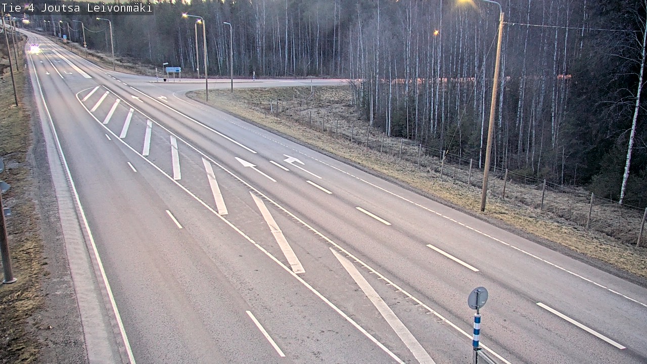 Weather Camera Image Road 4 Joutsa Leivonmäki, Joutsa, Keski-Suomi