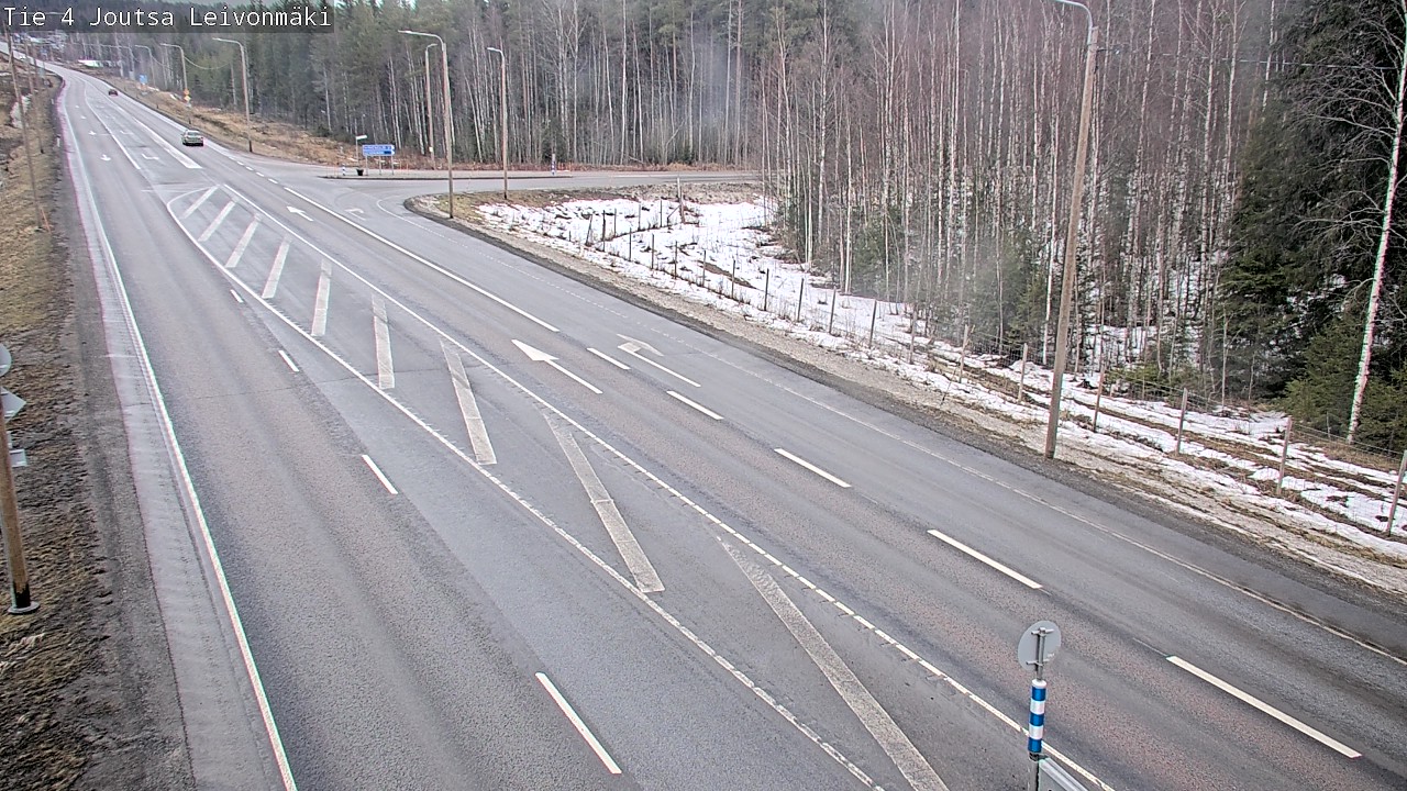 Weather Camera Image Väg 4 Joutsa Leivonmäki, Joutsa, Keski-Suomi