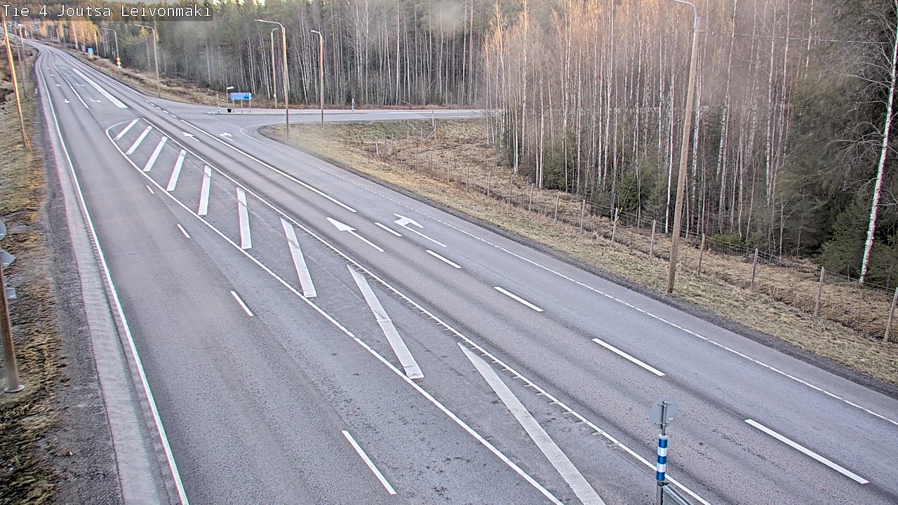 Weather Camera Image Road 4 Joutsa Leivonmäki, Joutsa, Keski-Suomi