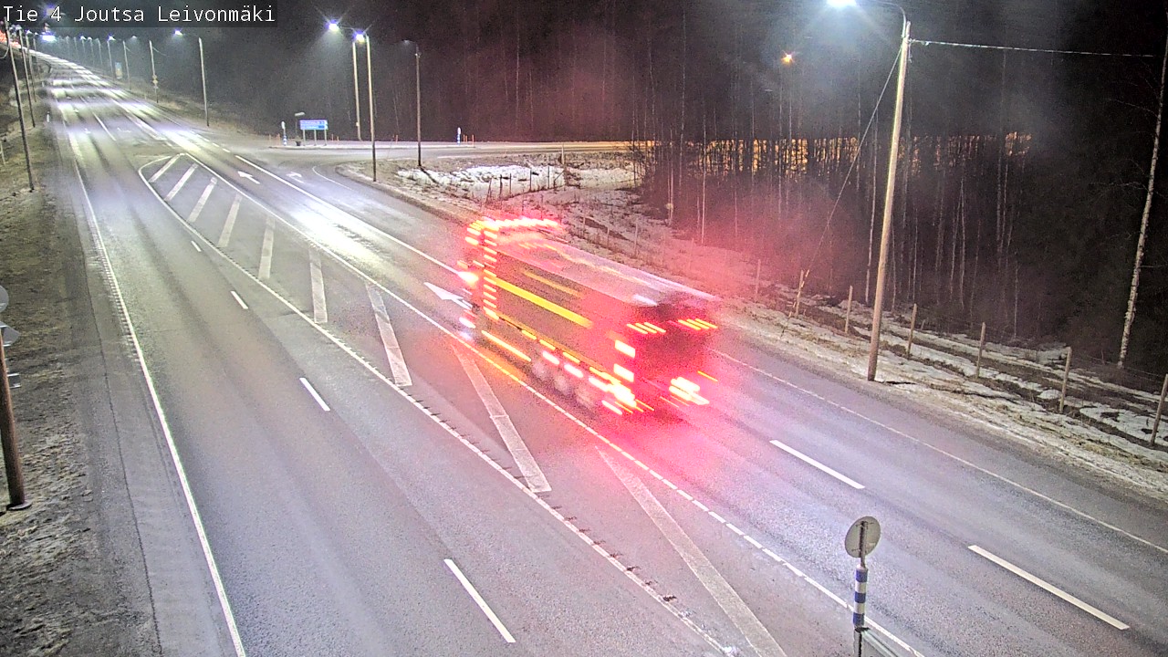 Weather Camera Image Road 4 Joutsa Leivonmäki, Joutsa, Keski-Suomi