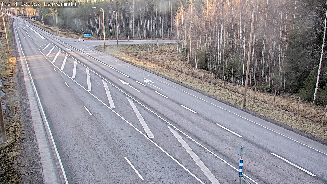 Weather Camera Image Road 4 Joutsa Leivonmäki, Joutsa, Keski-Suomi