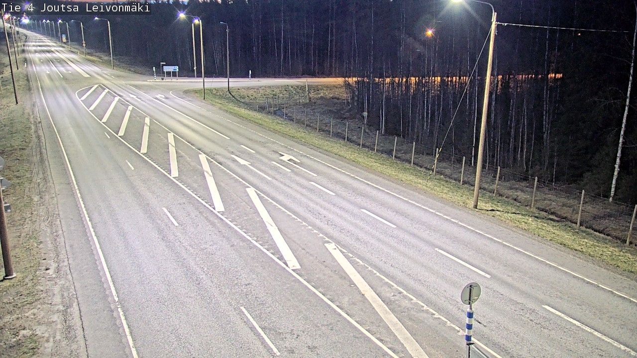Weather Camera Image Väg 4 Joutsa Leivonmäki, Joutsa, Keski-Suomi