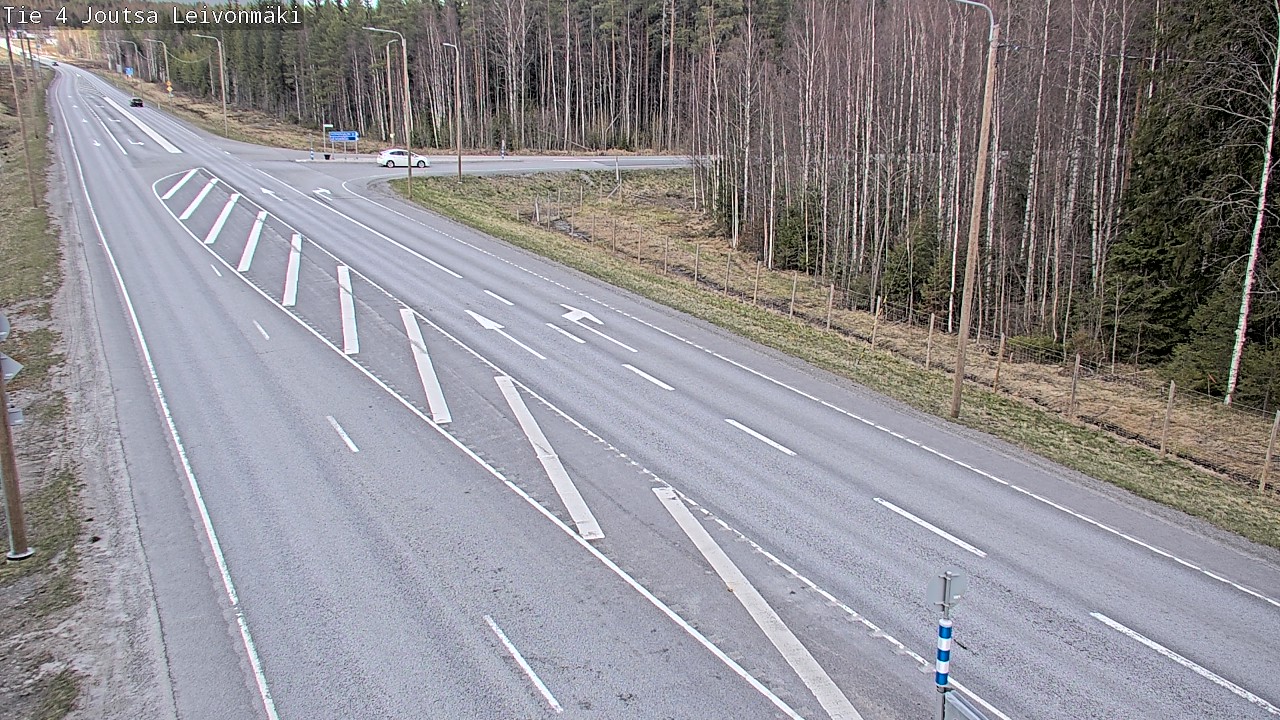 Weather Camera Image Väg 4 Joutsa Leivonmäki, Joutsa, Keski-Suomi