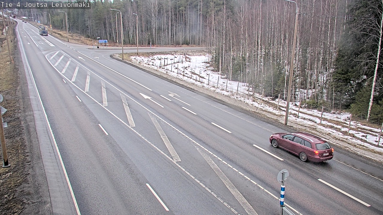 Weather Camera Image Road 4 Joutsa Leivonmäki, Joutsa, Keski-Suomi