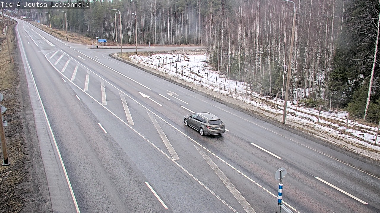 Weather Camera Image Road 4 Joutsa Leivonmäki, Joutsa, Keski-Suomi