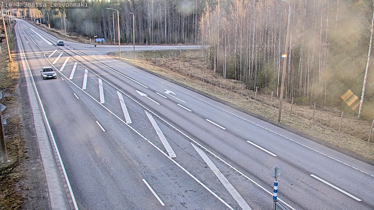 Weather Camera Image Road 4 Joutsa Leivonmäki, Joutsa, Keski-Suomi