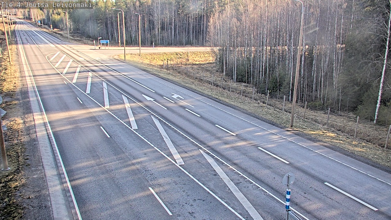 Weather Camera Image Road 4 Joutsa Leivonmäki, Joutsa, Keski-Suomi