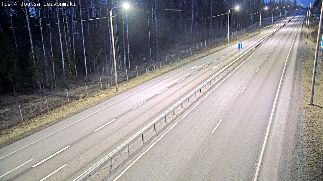 Weather Camera Image Väg 4 Joutsa Leivonmäki, Joutsa, Keski-Suomi