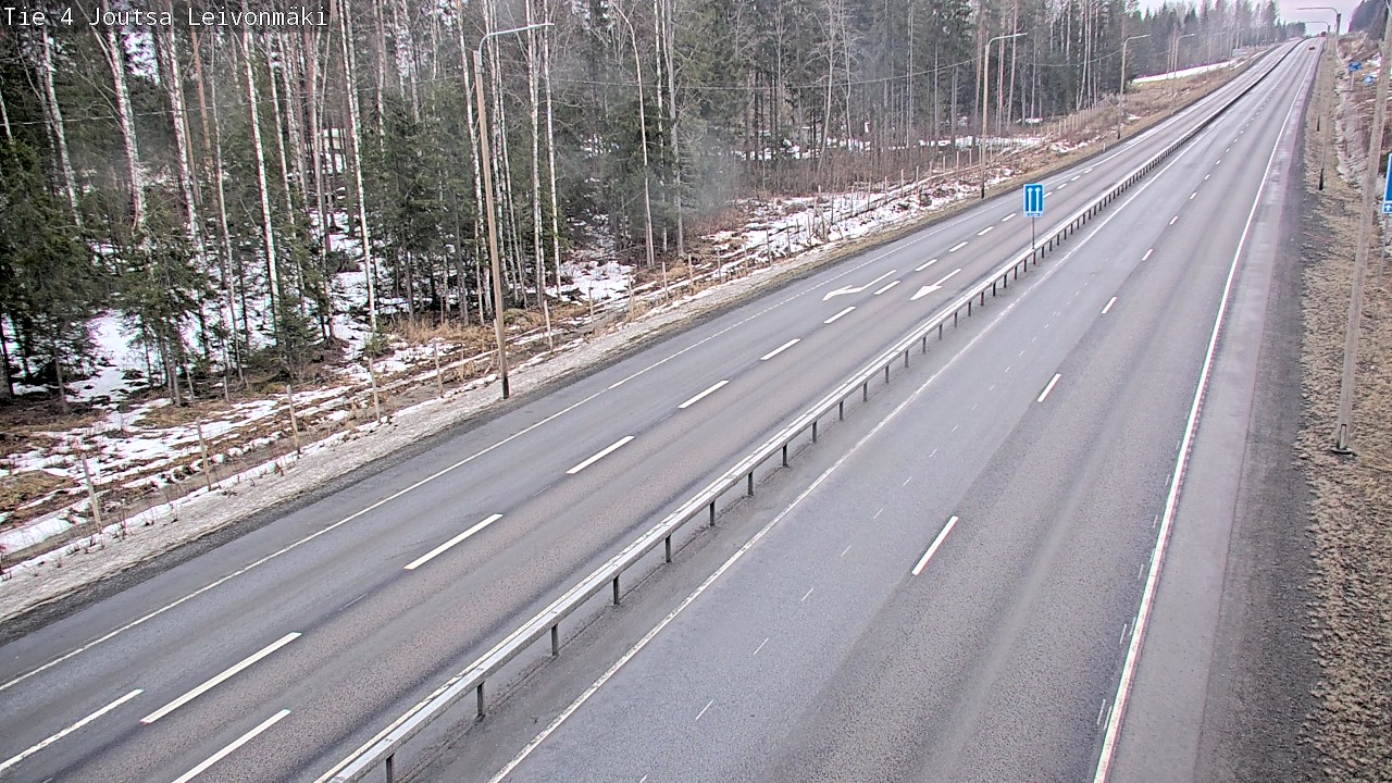 Weather Camera Image Road 4 Joutsa Leivonmäki, Joutsa, Keski-Suomi