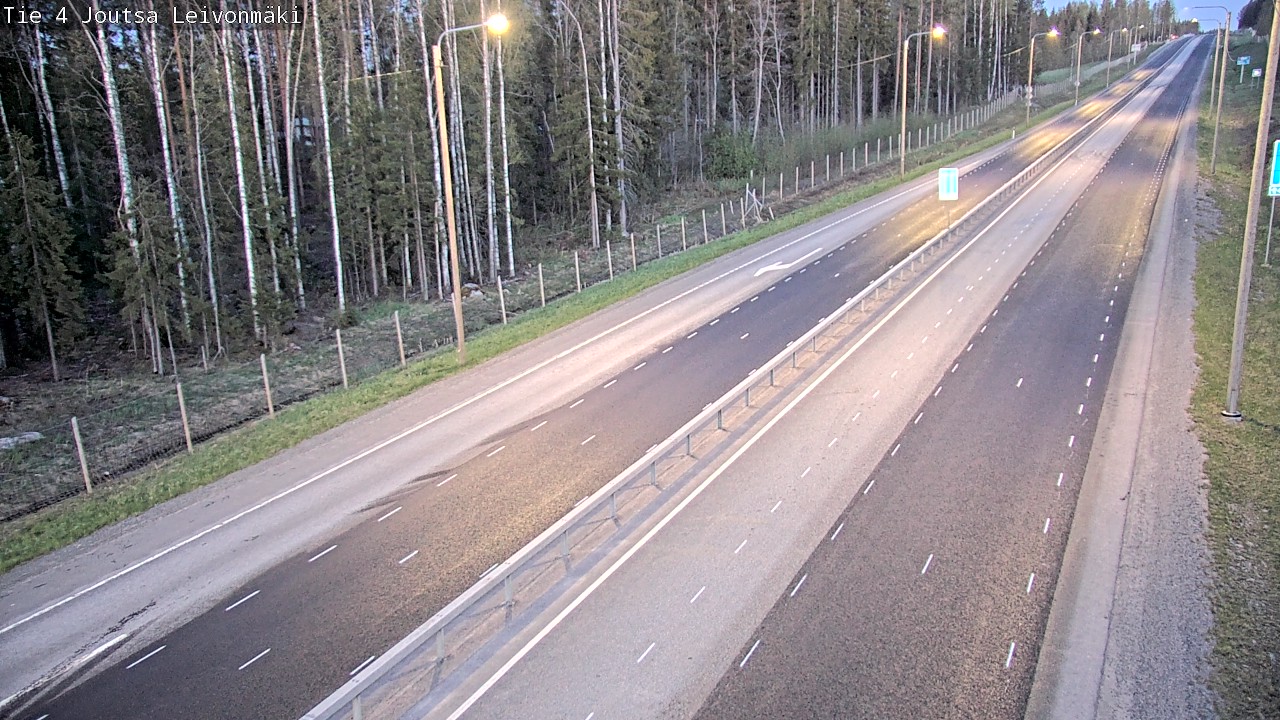 Weather Camera Image Road 4 Joutsa Leivonmäki, Joutsa, Keski-Suomi