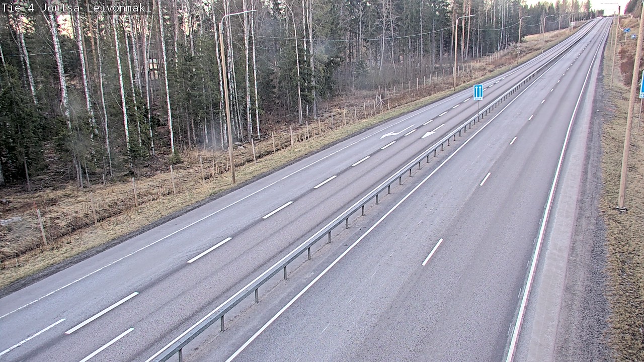 Weather Camera Image Road 4 Joutsa Leivonmäki, Joutsa, Keski-Suomi