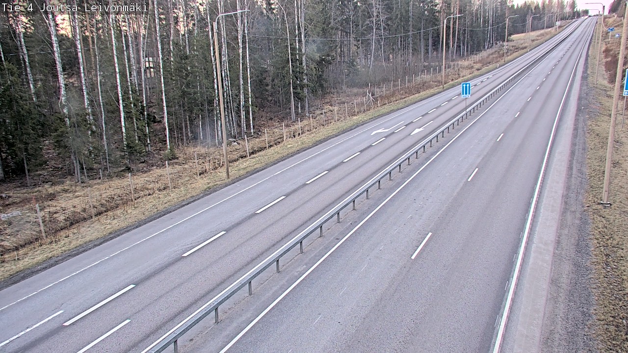 Weather Camera Image Road 4 Joutsa Leivonmäki, Joutsa, Keski-Suomi