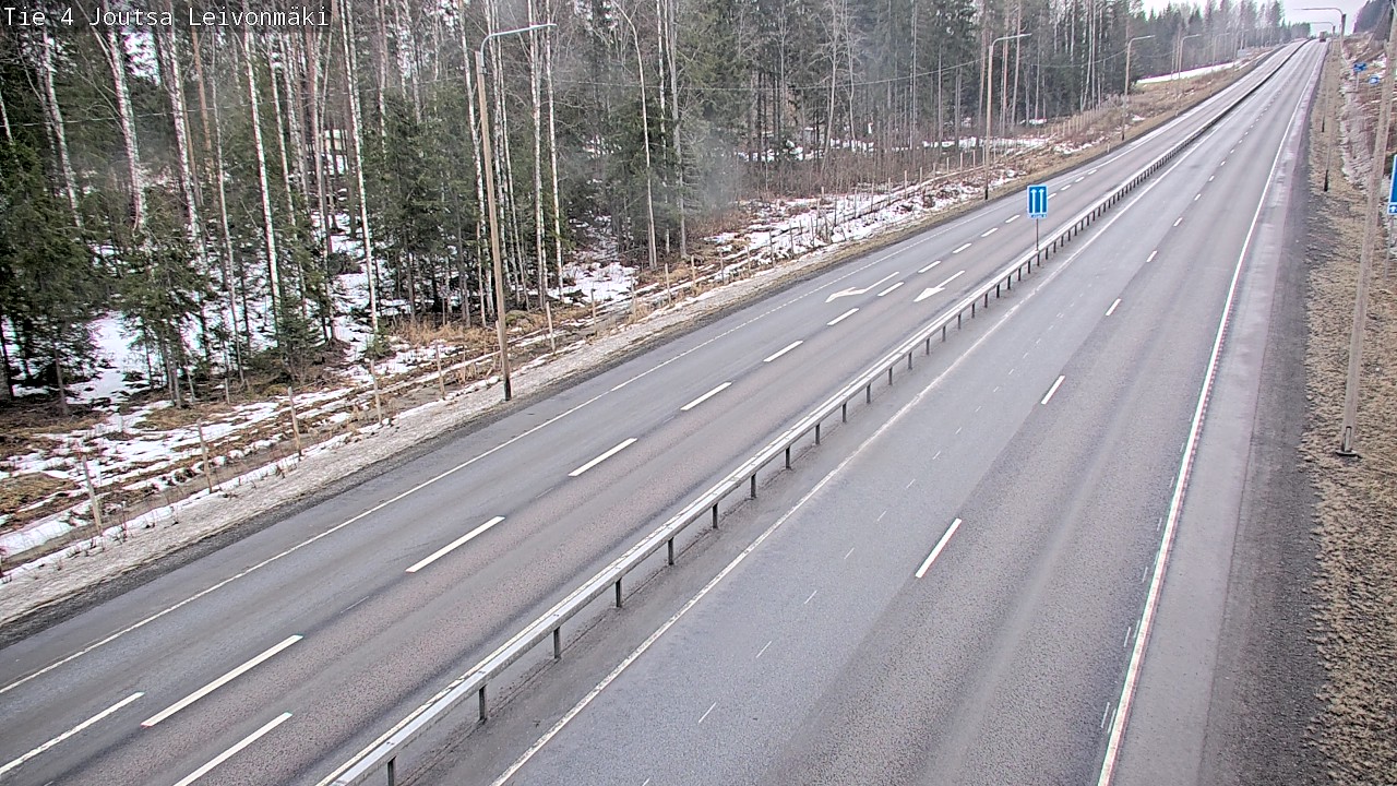 Weather Camera Image Road 4 Joutsa Leivonmäki, Joutsa, Keski-Suomi