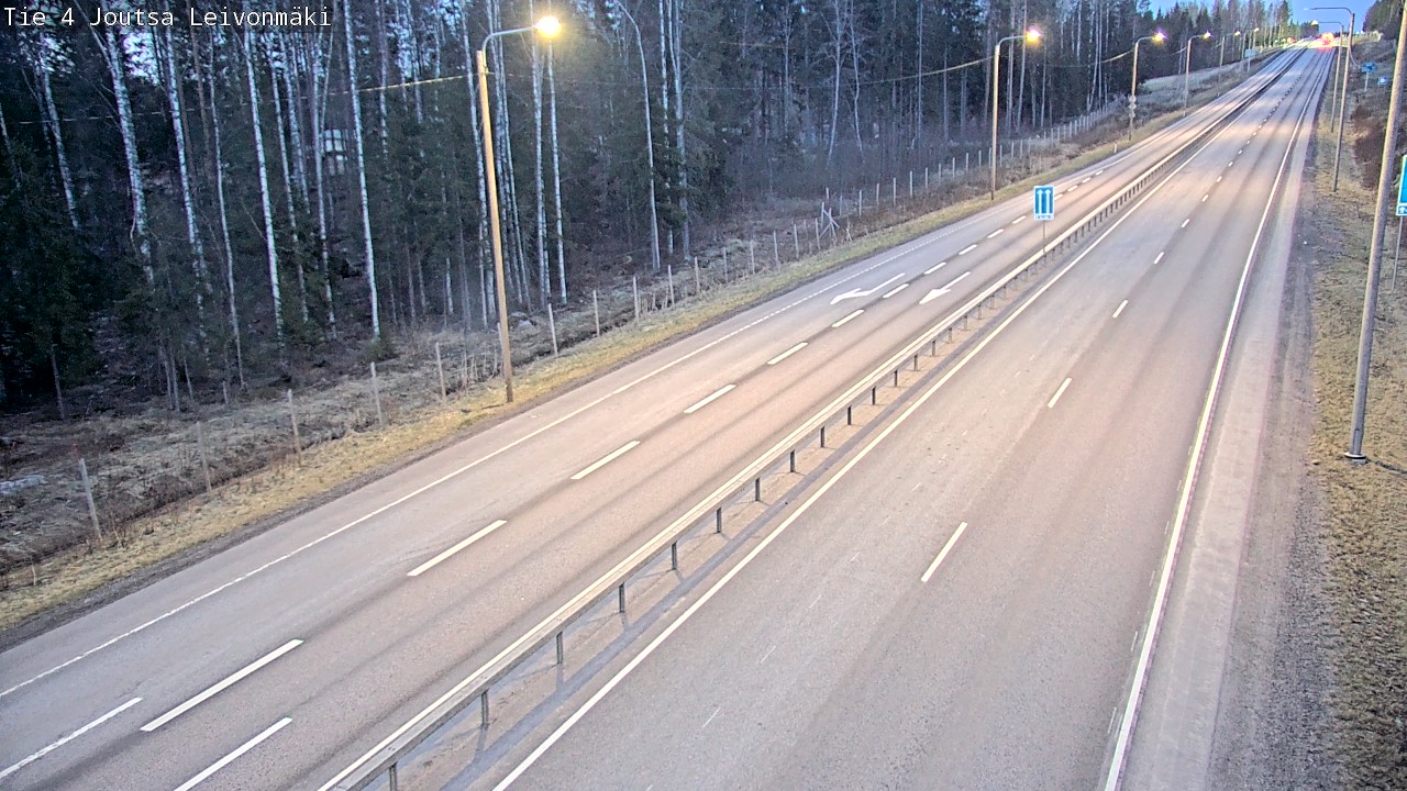 Weather Camera Image Road 4 Joutsa Leivonmäki, Joutsa, Keski-Suomi