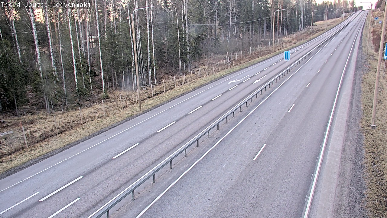 Weather Camera Image Road 4 Joutsa Leivonmäki, Joutsa, Keski-Suomi
