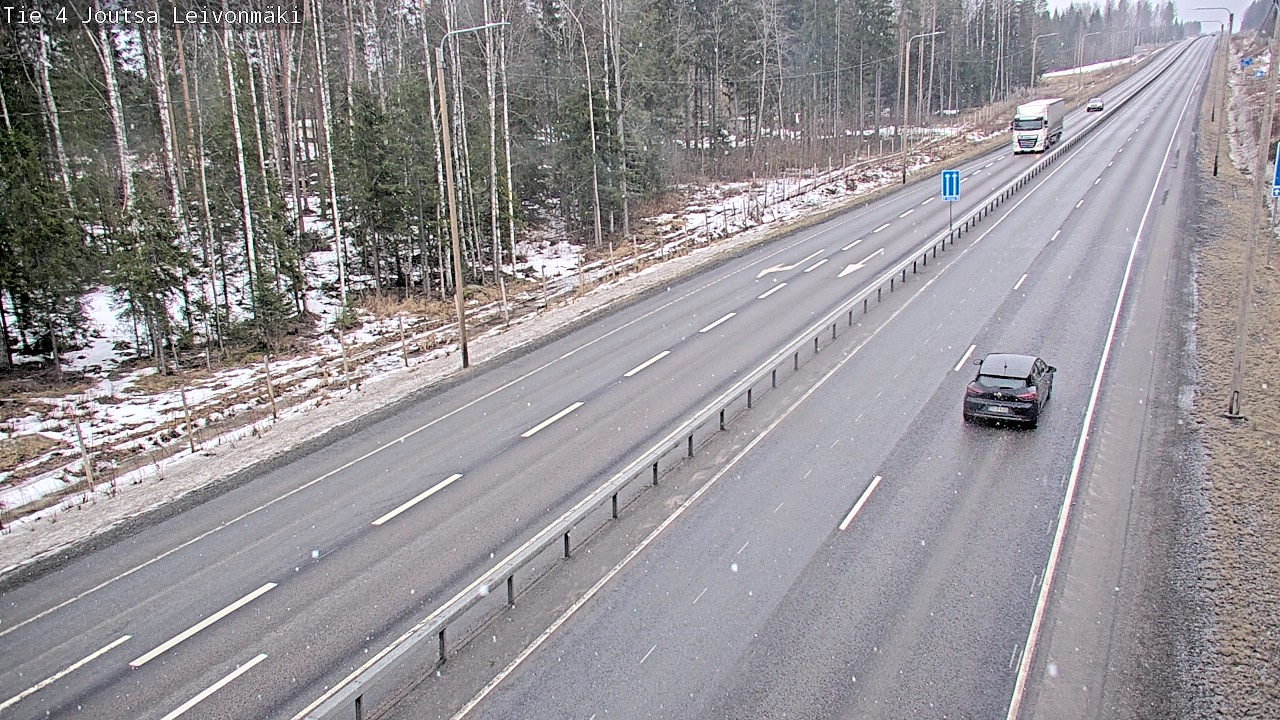 Weather Camera Image Road 4 Joutsa Leivonmäki, Joutsa, Keski-Suomi