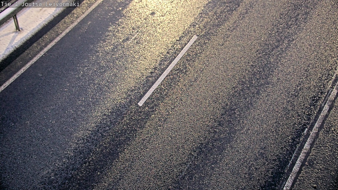 Weather Camera Image Road 4 Joutsa Leivonmäki, Joutsa, Keski-Suomi