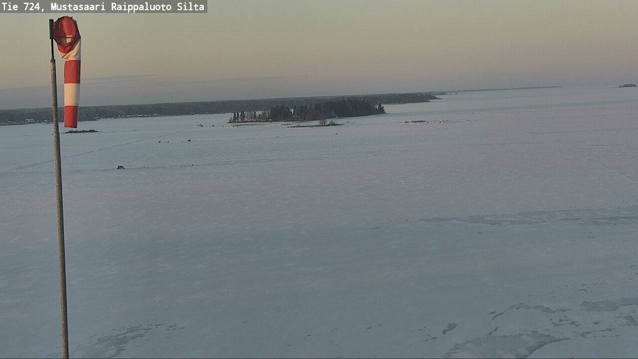 Weather Camera Image Road 724 Mustasaari, Raippaluoto, bridge, Mustasaari, Pohjanmaa
