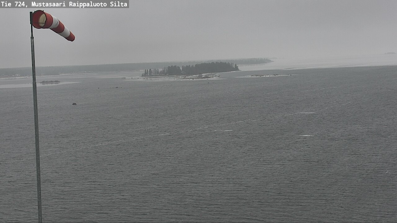 Weather Camera Image Road 724 Mustasaari, Raippaluoto, bridge, Mustasaari, Pohjanmaa