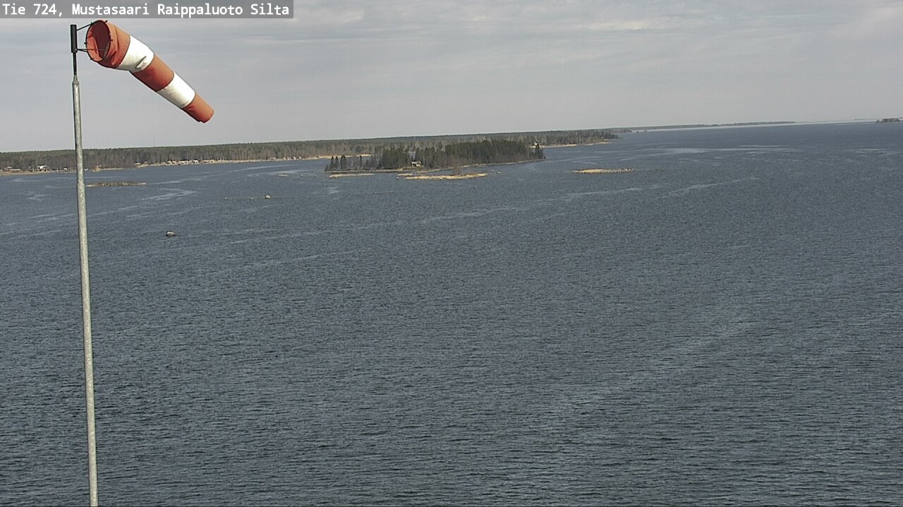 Weather Camera Image Road 724 Mustasaari, Raippaluoto, bridge, Mustasaari, Pohjanmaa
