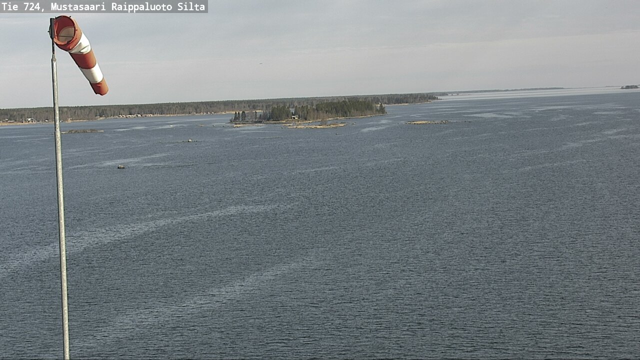 Weather Camera Image Road 724 Mustasaari, Raippaluoto, bridge, Mustasaari, Pohjanmaa