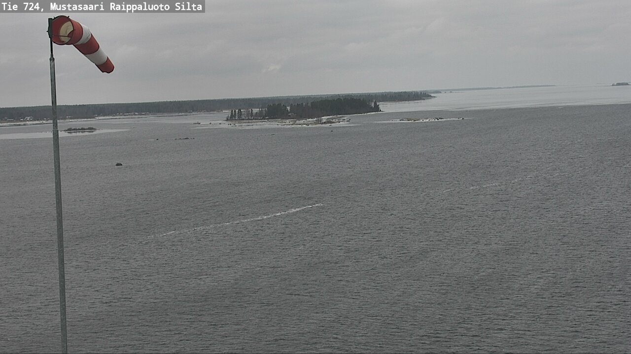 Weather Camera Image Road 724 Mustasaari, Raippaluoto, bridge, Mustasaari, Pohjanmaa