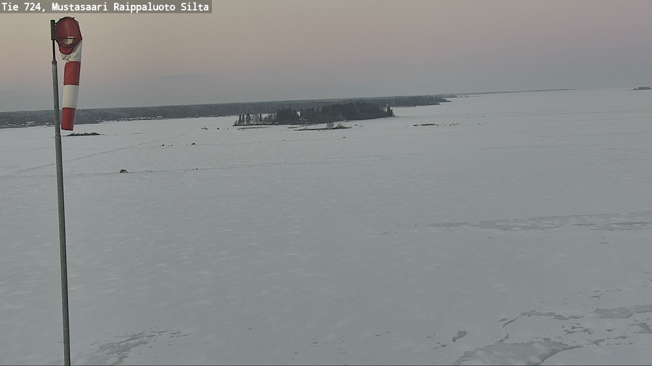 Weather Camera Image Road 724 Mustasaari, Raippaluoto, bridge, Mustasaari, Pohjanmaa