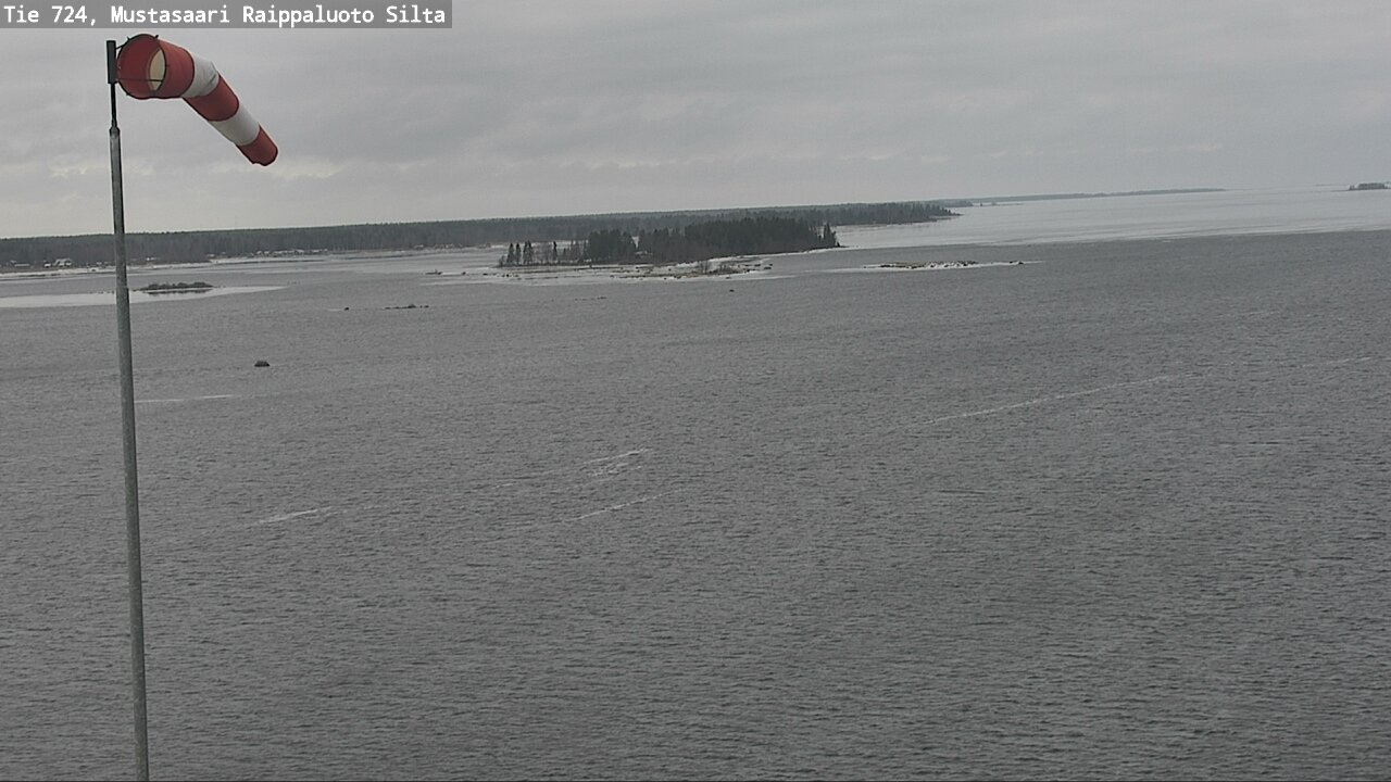 Weather Camera Image Road 724 Mustasaari, Raippaluoto, bridge, Mustasaari, Pohjanmaa