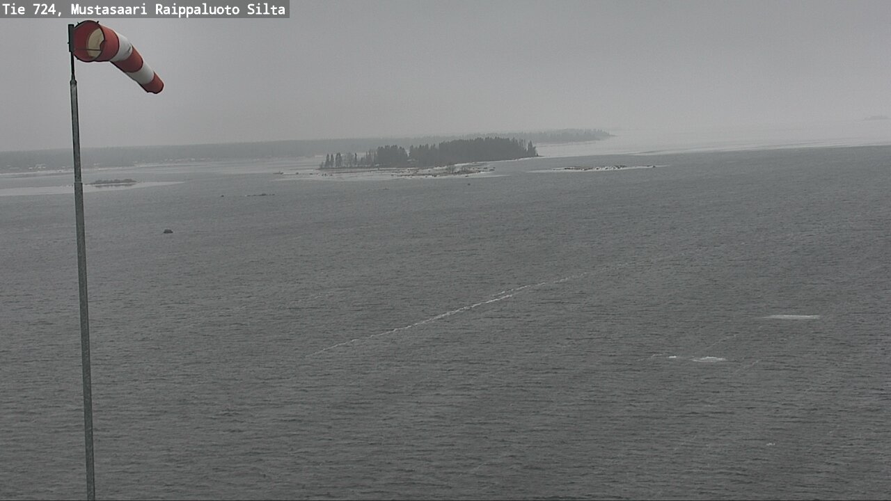 Weather Camera Image Road 724 Mustasaari, Raippaluoto, bridge, Mustasaari, Pohjanmaa