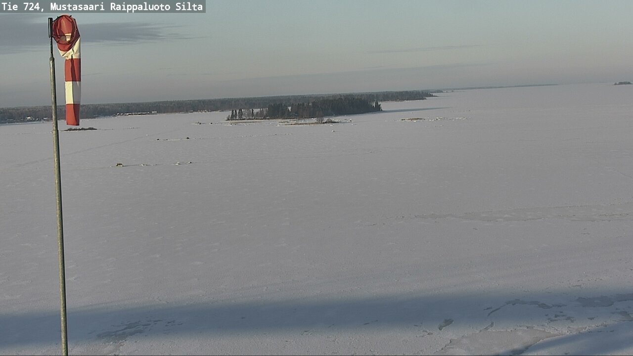Weather Camera Image Road 724 Mustasaari, Raippaluoto, bridge, Mustasaari, Pohjanmaa