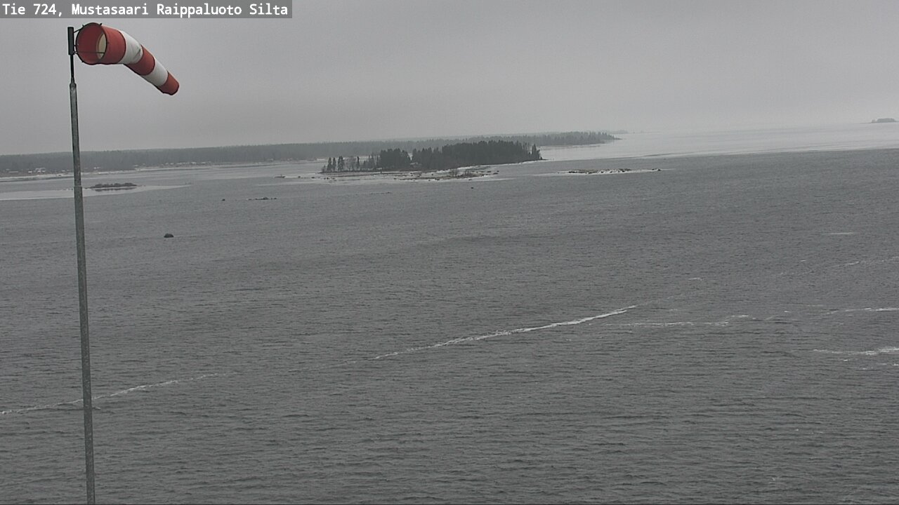 Weather Camera Image Road 724 Mustasaari, Raippaluoto, bridge, Mustasaari, Pohjanmaa