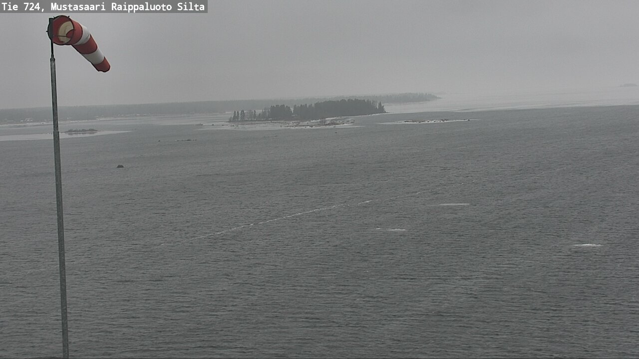 Weather Camera Image Road 724 Mustasaari, Raippaluoto, bridge, Mustasaari, Pohjanmaa