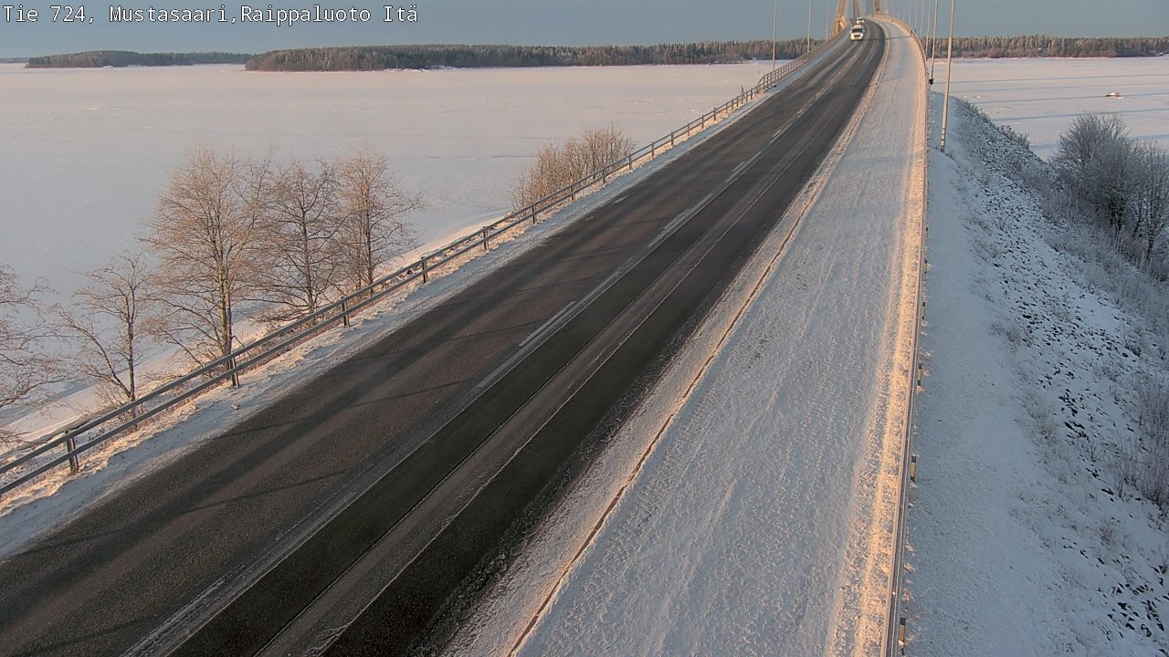 Weather Camera Image Road 724 Mustasaari, Raippaluoto, Fjärdskäret, Mustasaari, Pohjanmaa