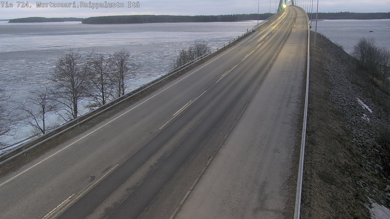 Weather Camera Image Road 724 Mustasaari, Raippaluoto, Fjärdskäret, Mustasaari, Pohjanmaa