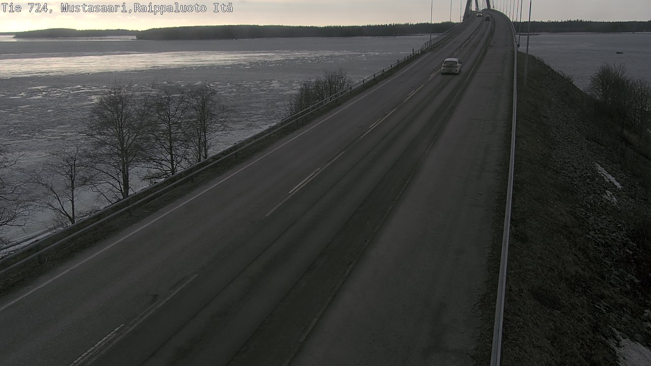 Weather Camera Image Väg 724 Korsholm, Replot, Fjärdskäret, Mustasaari, Pohjanmaa