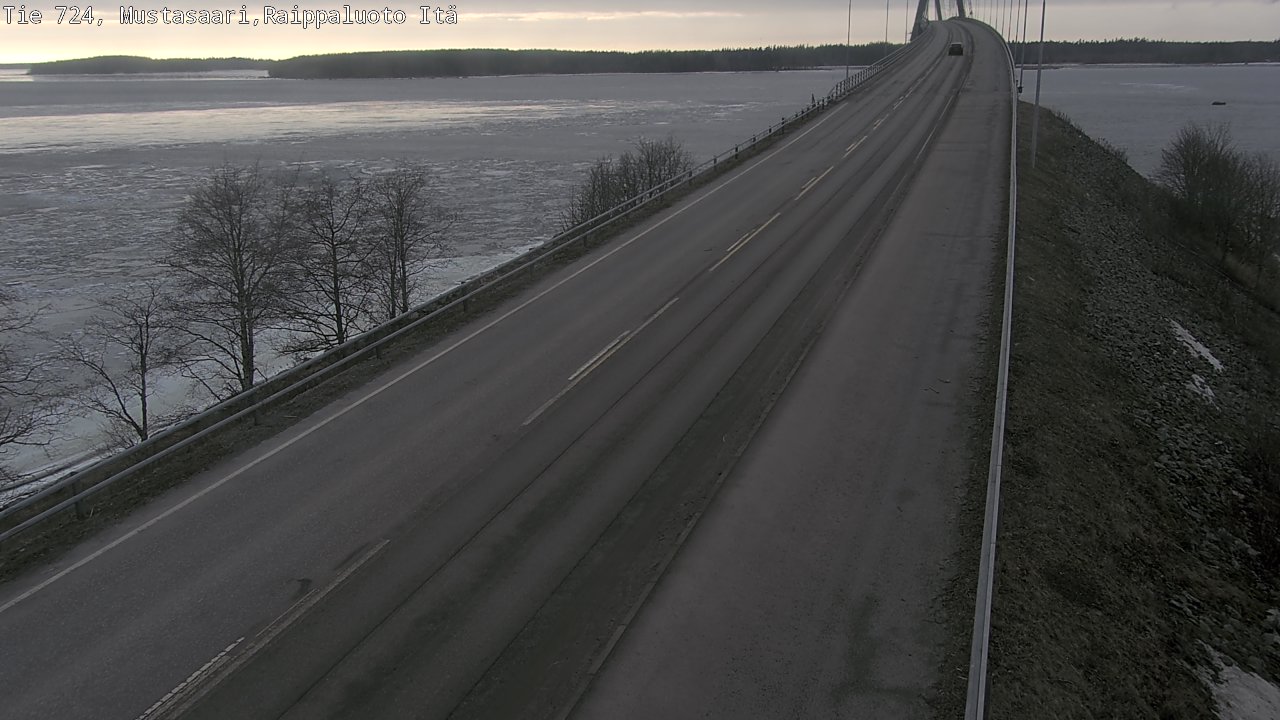 Weather Camera Image Väg 724 Korsholm, Replot, Fjärdskäret, Mustasaari, Pohjanmaa