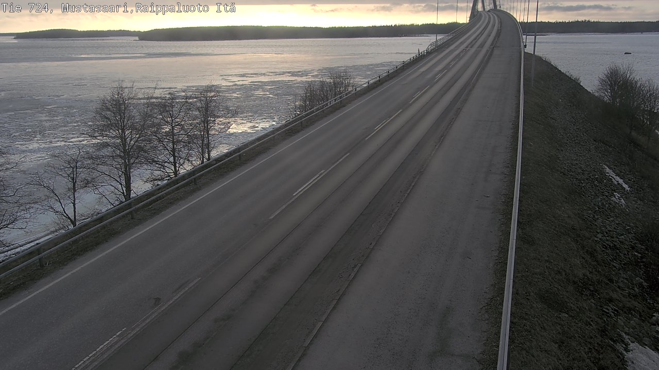 Weather Camera Image Road 724 Mustasaari, Raippaluoto, Fjärdskäret, Mustasaari, Pohjanmaa