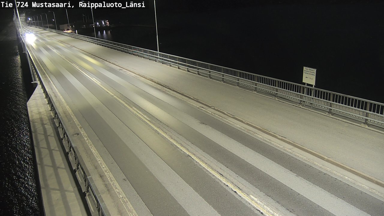 Weather Camera Image Road 724 Mustasaari, Raippaluoto, west, Mustasaari, Pohjanmaa