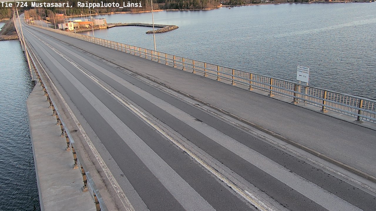Weather Camera Image Road 724 Mustasaari, Raippaluoto, west, Mustasaari, Pohjanmaa