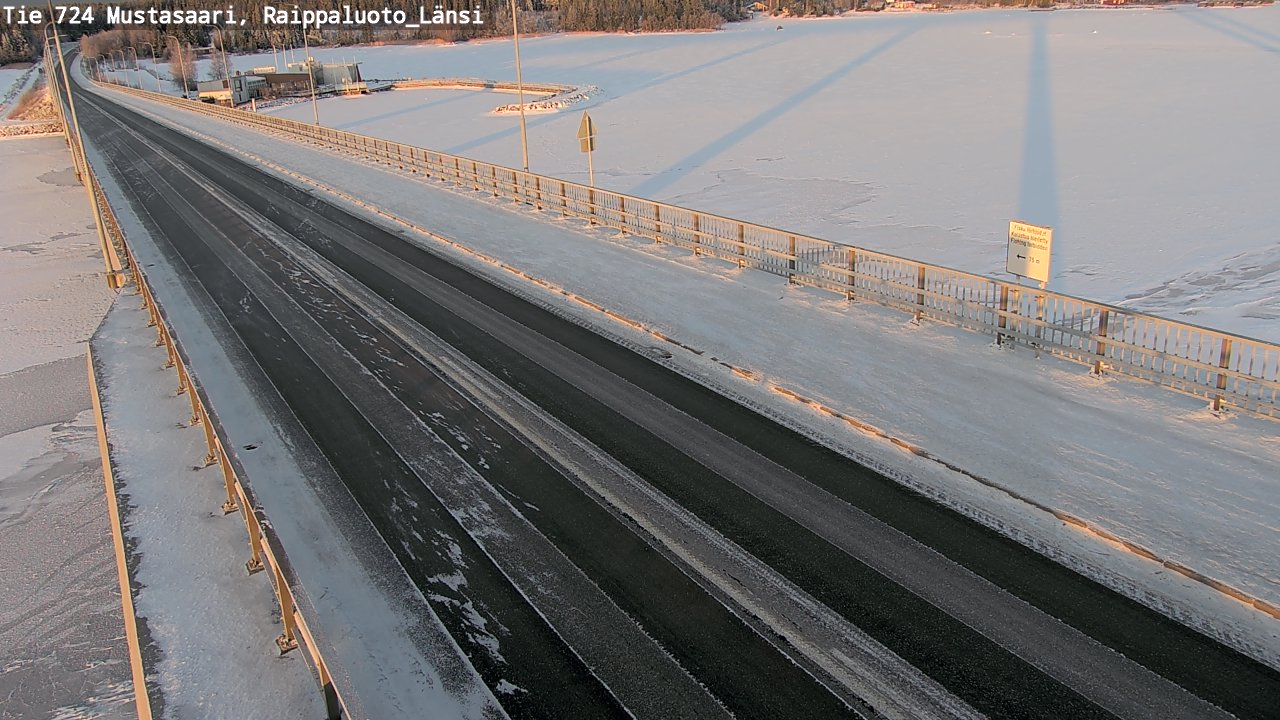 Weather Camera Image Väg 724 Korsholm, Replot, väst, Mustasaari, Pohjanmaa