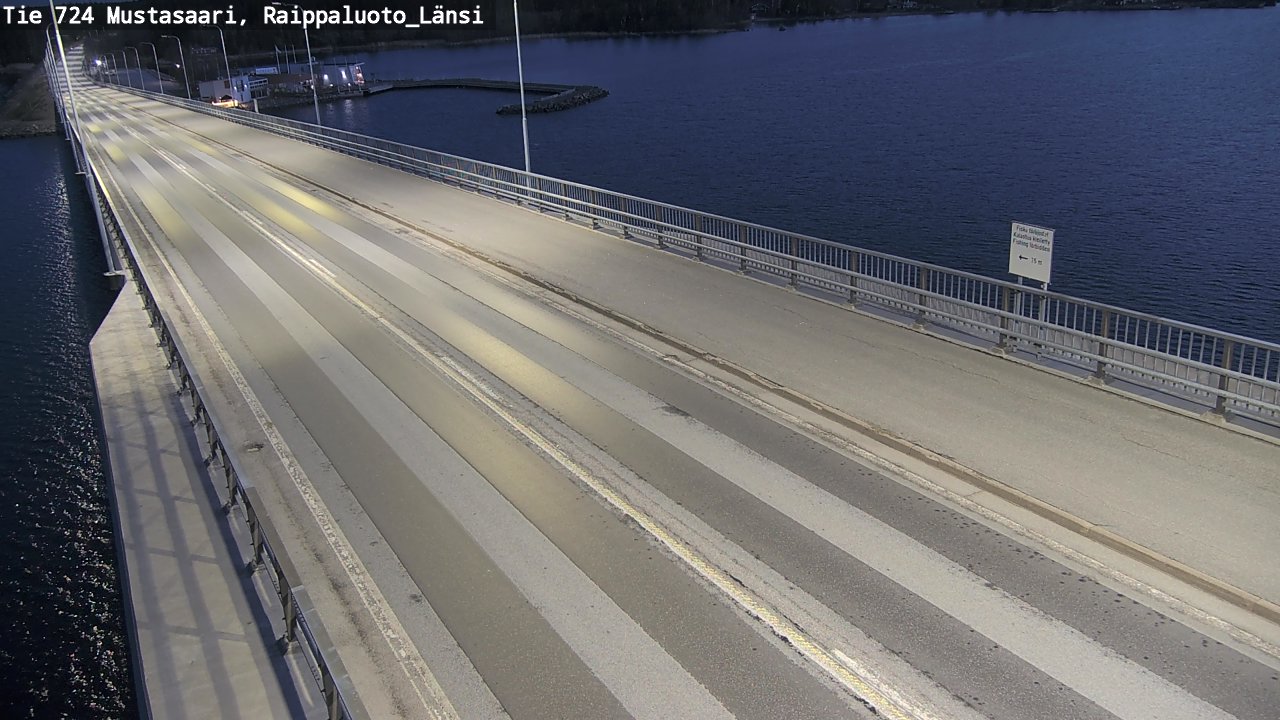 Weather Camera Image Road 724 Mustasaari, Raippaluoto, west, Mustasaari, Pohjanmaa