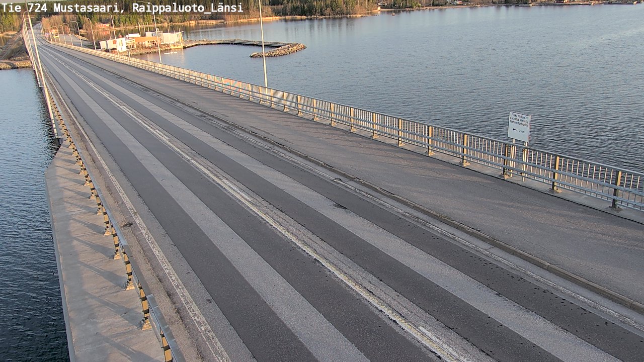 Weather Camera Image Road 724 Mustasaari, Raippaluoto, west, Mustasaari, Pohjanmaa