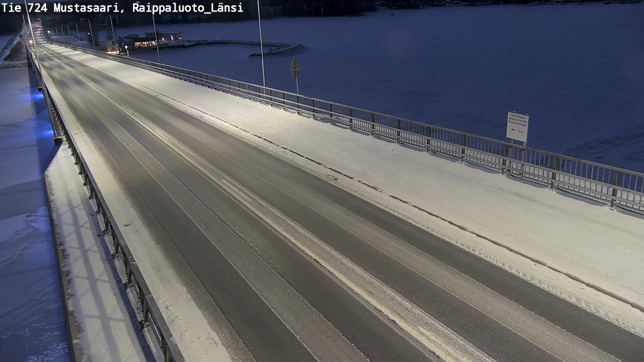 Weather Camera Image Road 724 Mustasaari, Raippaluoto, west, Mustasaari, Pohjanmaa